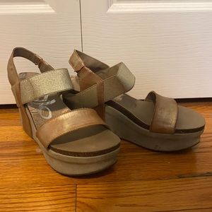 OTBT Gold Wedges - 8.5